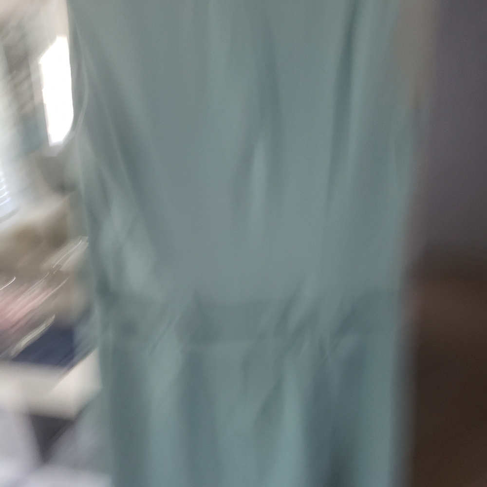 Dress - Picture 4 of 5
